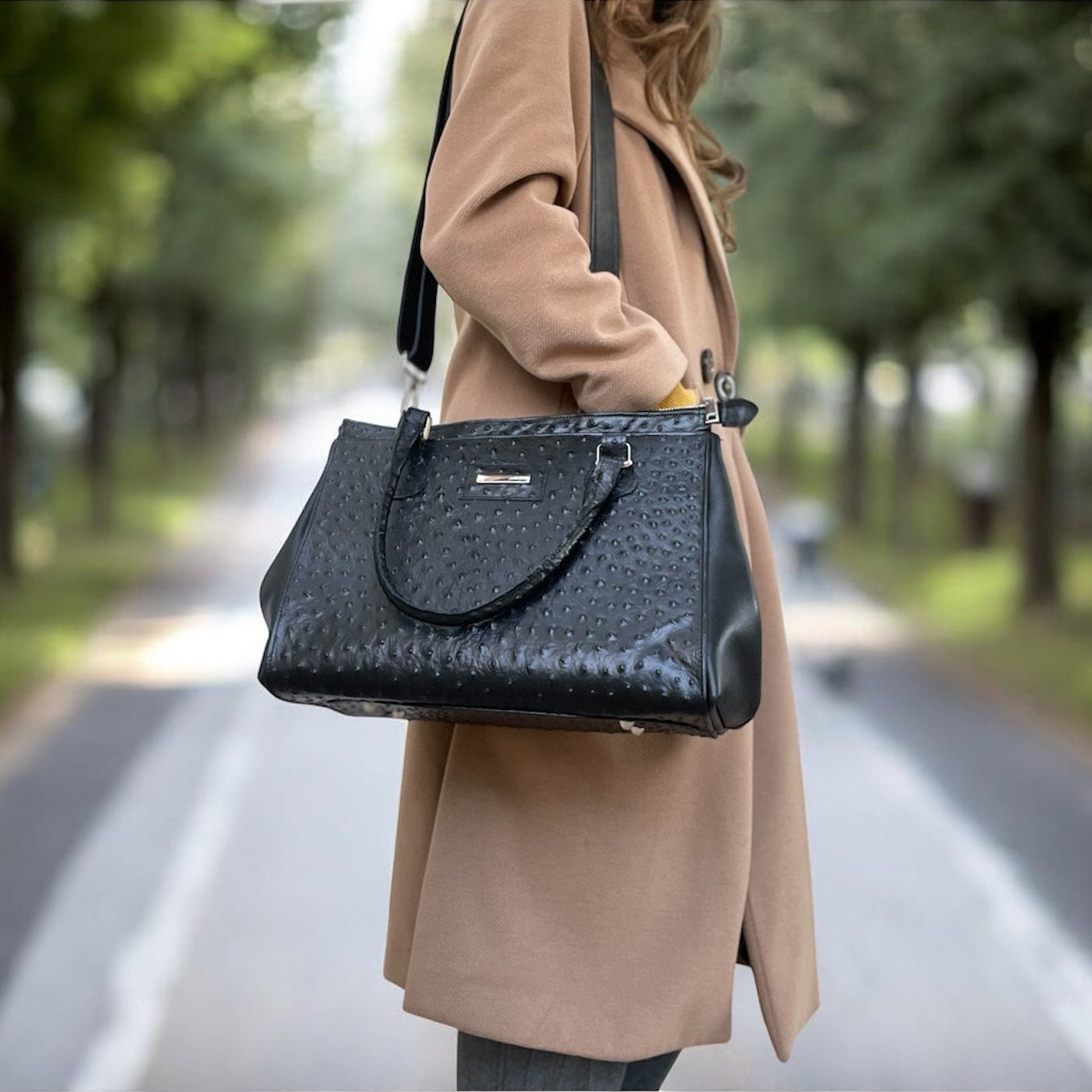 Lady Bag nera in stampa struzzo